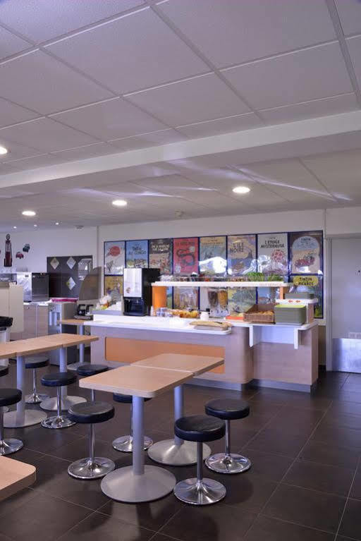 Hotel Ibis Budget Lyon Sud Saint-Fons A7 Экстерьер фото
