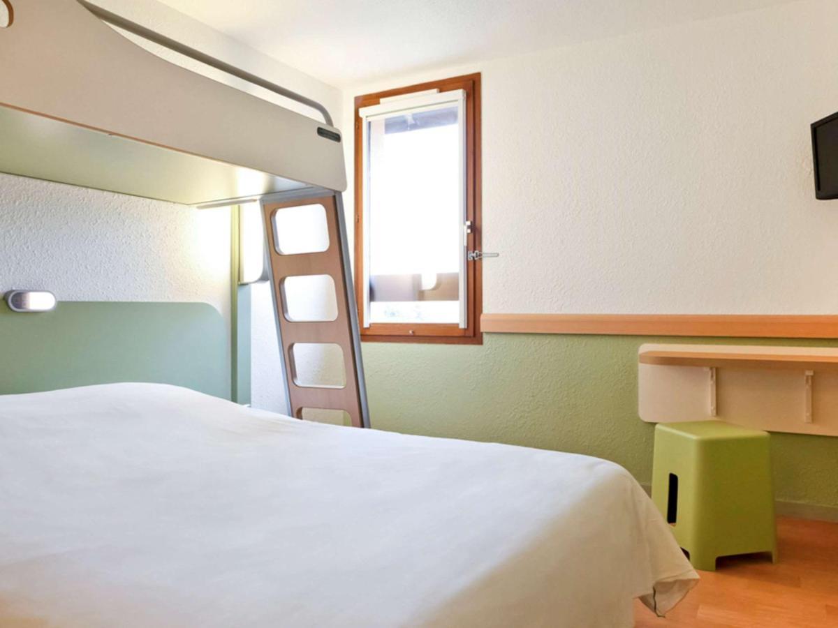Hotel Ibis Budget Lyon Sud Saint-Fons A7 Экстерьер фото